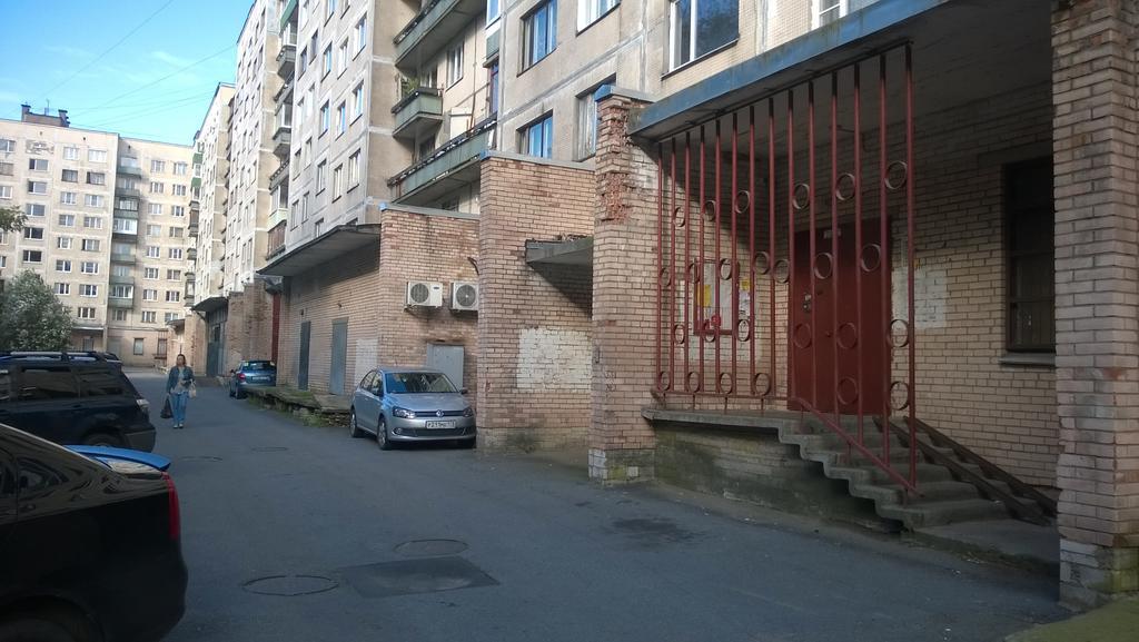 Khudozhnik Apartment, Квартира С Кухней サンクトペテルブルク エクステリア 写真