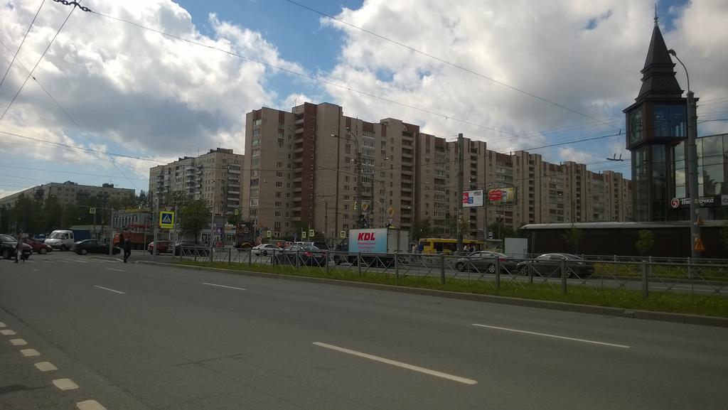 Khudozhnik Apartment, Квартира С Кухней サンクトペテルブルク エクステリア 写真